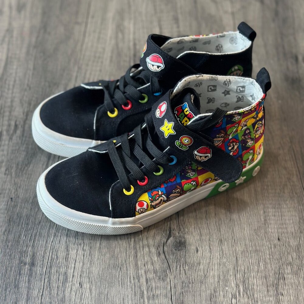 Kids Ground Up Super Mario Bros. Hi Sneaker Size 4